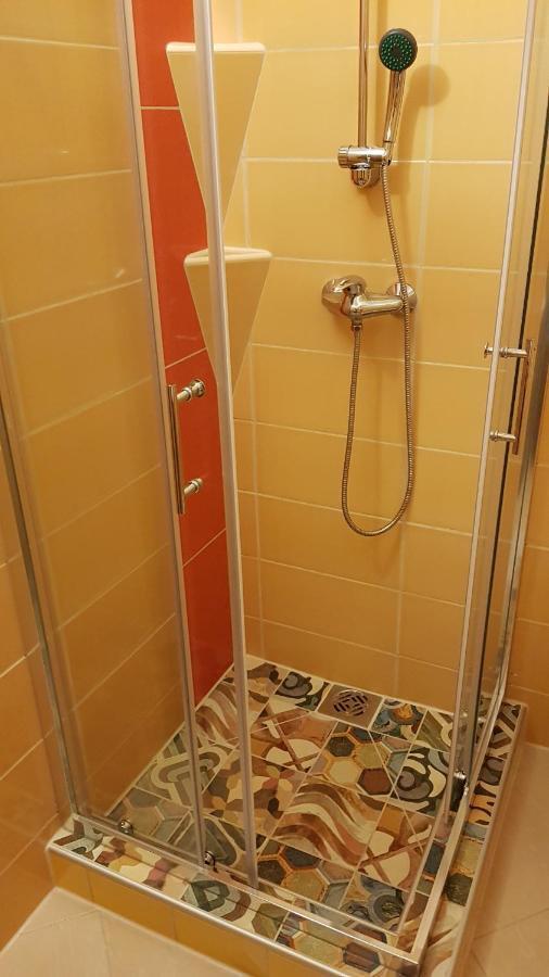 Aquarius Vendeghaz Hotel Szeged Eksteriør billede