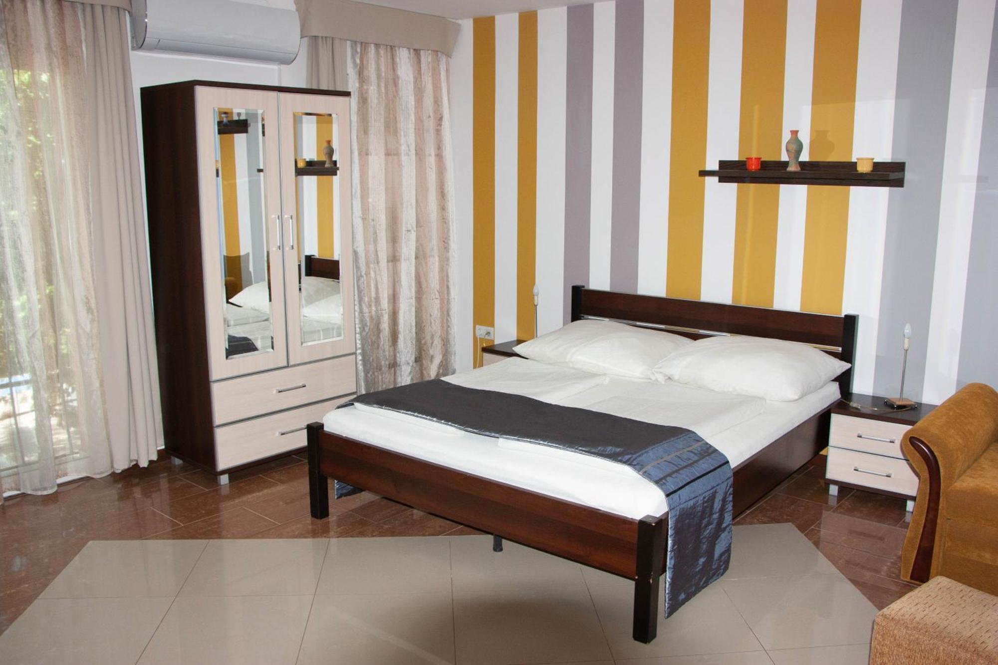 Aquarius Vendeghaz Hotel Szeged Eksteriør billede